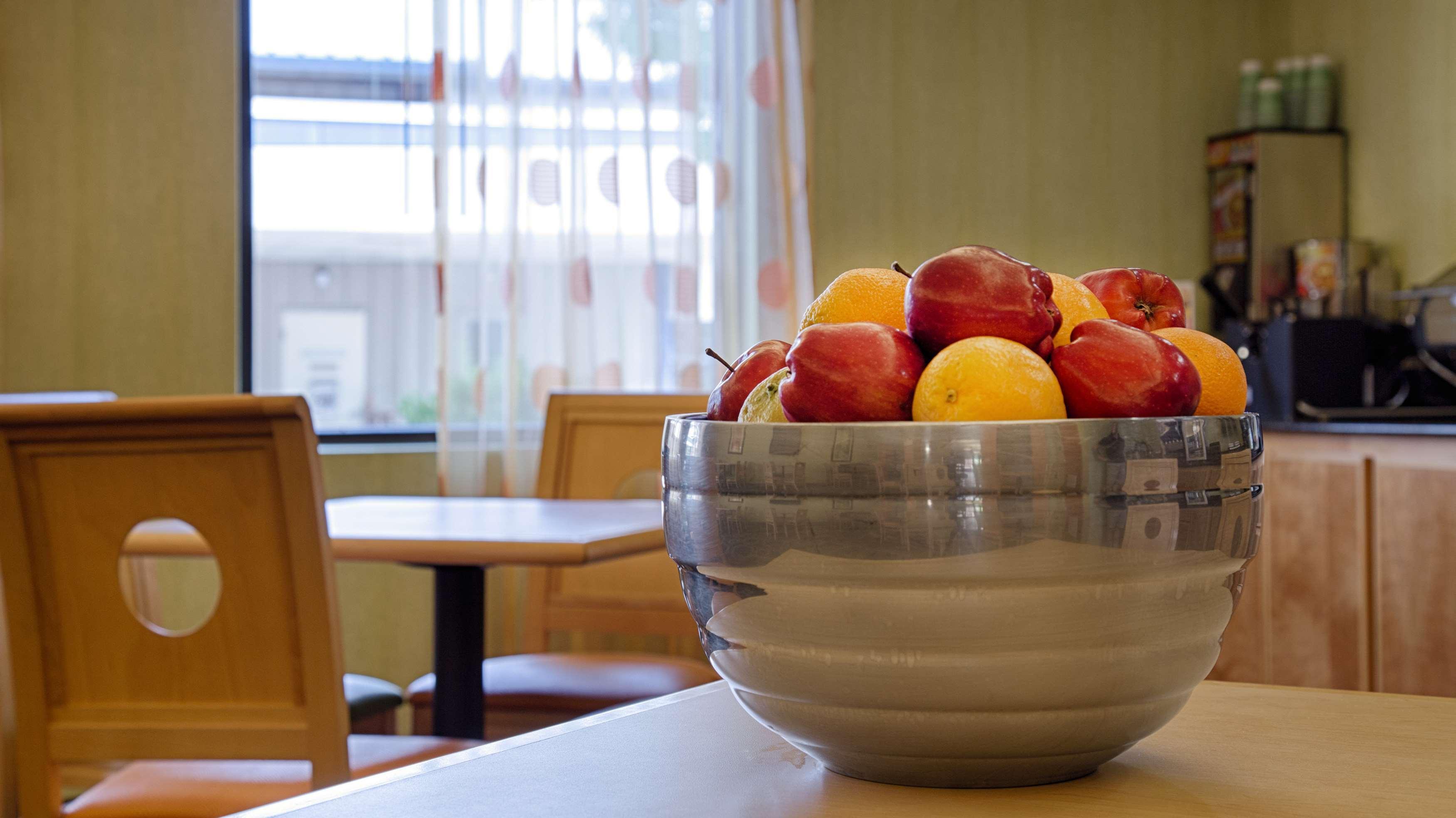 Best Western Plus Glen Allen Inn Ngoại thất bức ảnh
