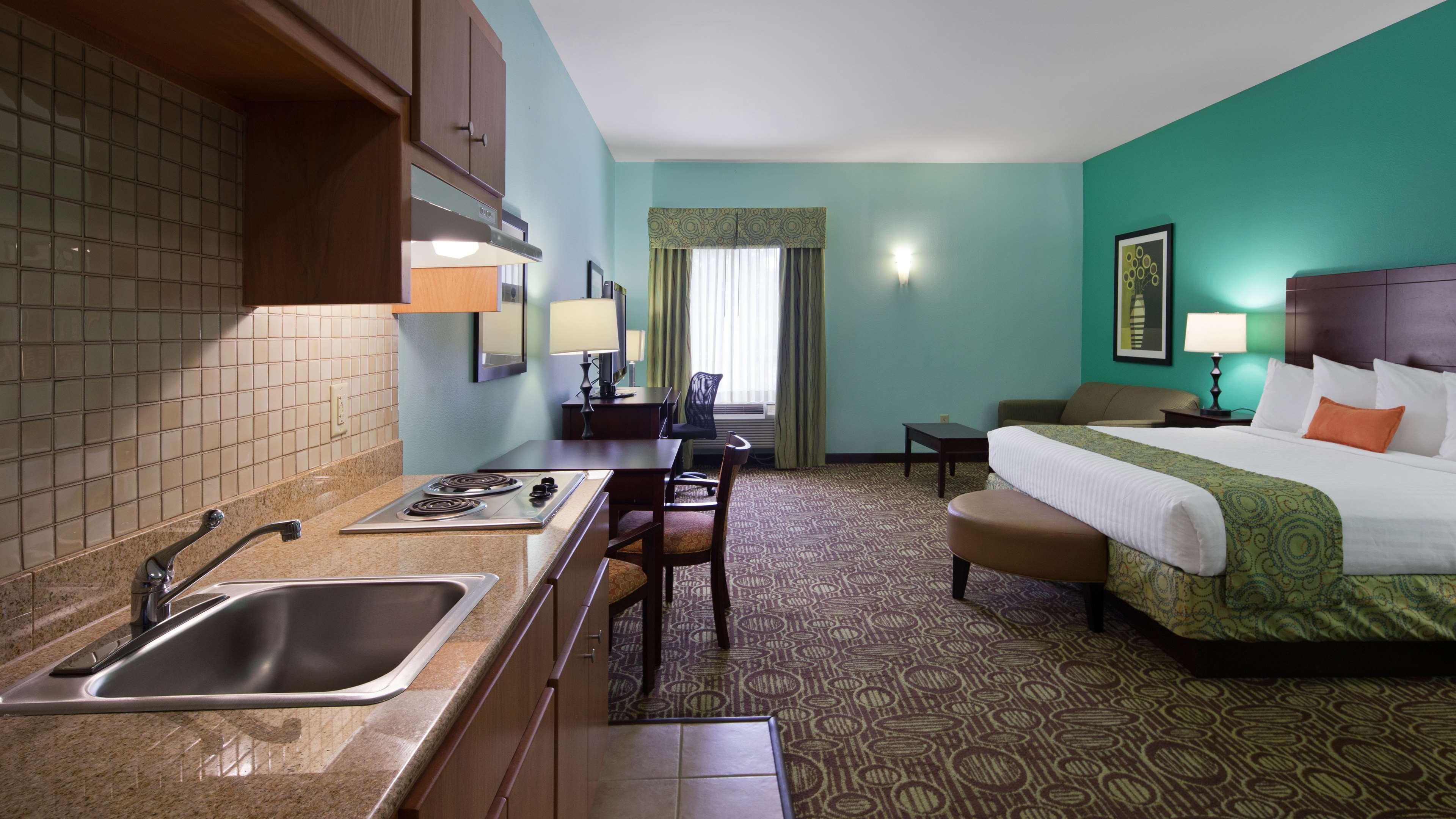 Best Western Plus Glen Allen Inn Ngoại thất bức ảnh